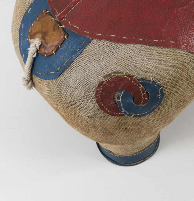 Bild 3 zu Objekt, Nashorn, 1967 , Renate M&uuml;ller, M&uuml;ller, Renate; H&auml;usler, Helene, 133A 139