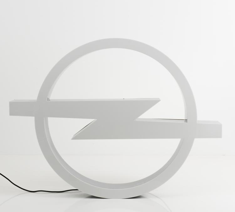 Bild 1 zu Objekt, Leuchtreklame 'Opel-Blitz', 1960er Jahre, Deutschland, 133A 140