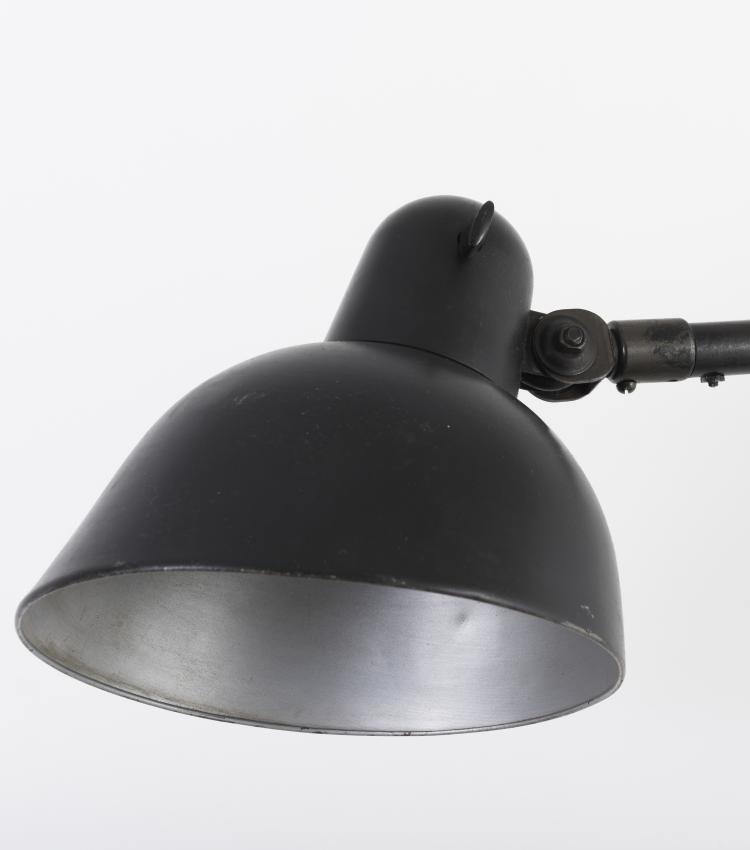 Bild 1 zu Objekt, Zwei gro&szlig;e Wandschwenkleuchten, 1930er Jahre, Deutschland, 133A 61