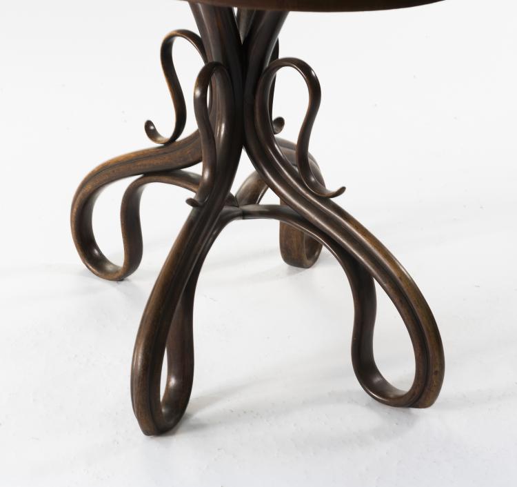 Bild 2 zu Objekt, Dining table, c1885, Kohn, Jakob & Josef, Wien (zugeschrieben), 133B 175