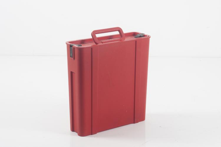 Bild 4 zu Objekt, Schreibmaschine 'Valentine S', 1969, Ettore Sottsass, Olivetti, Ivrea, 133B 494