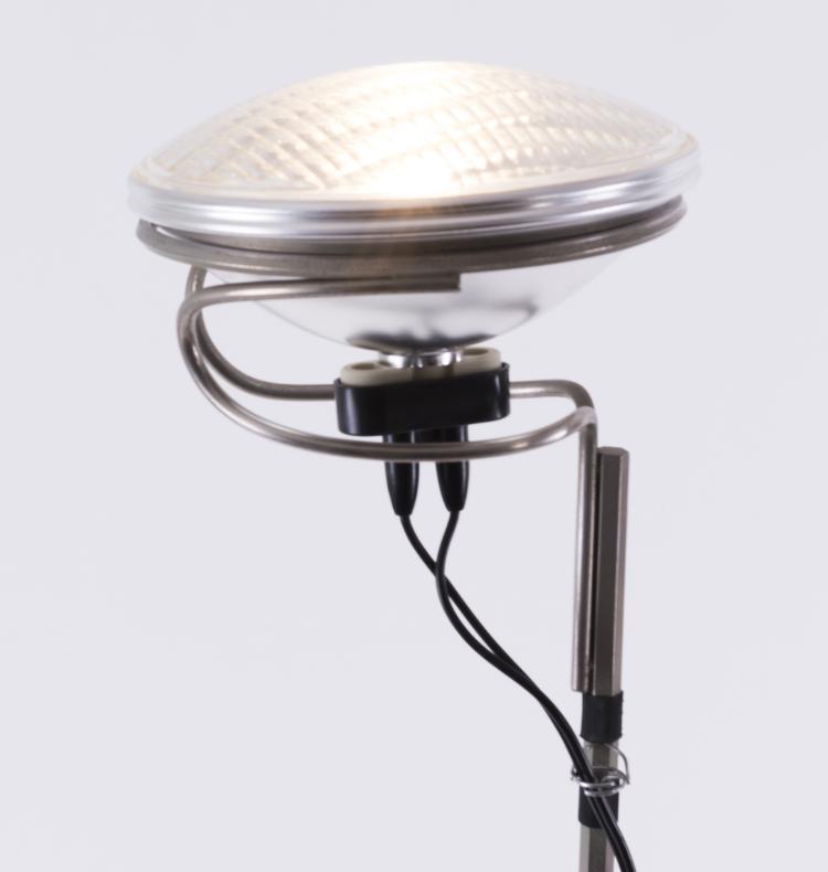 Bild 1 zu Objekt, Stehleuchte 'Toio', 1962, Achille Castiglioni, Flos, Brescia, 133B 467