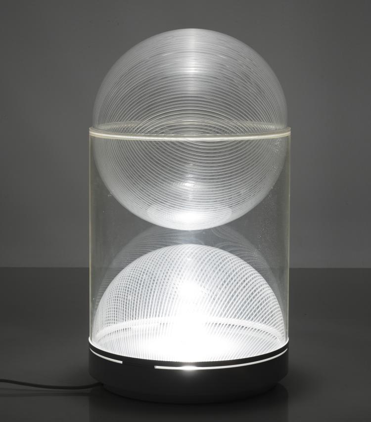 Bild 1 zu Objekt, Tisch- / Bodenleuchte 'Globo Tissurato', 1966/67, Poggi, Mailand, 133B 488