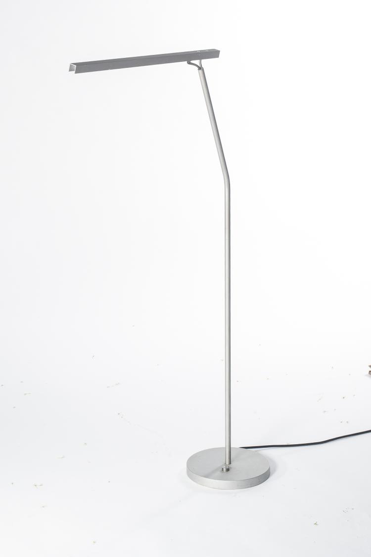 Bild 1 zu Objekt, Stehleuchte 'U-Line', 1997, Maarten van Severen, Light, Belgien, 133B 639