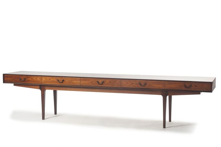 Hauptbild zu Objekt, 'Lowboard', c1958, D&auml;nemark, 133B 389