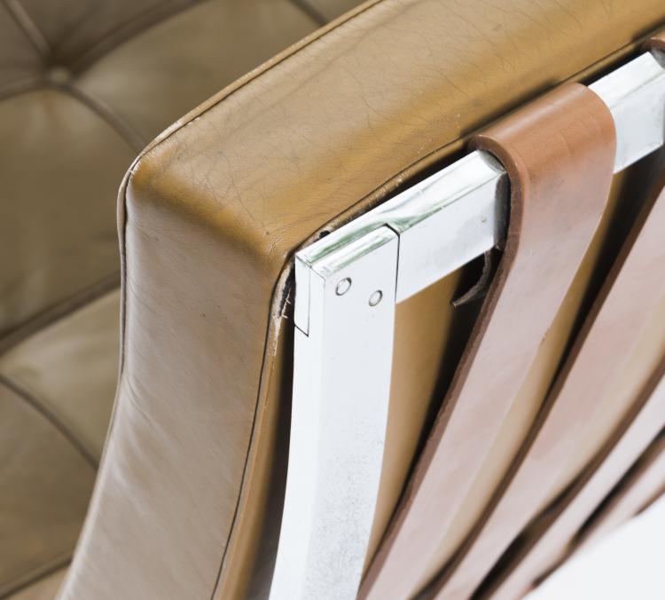 Bild 3 zu Objekt, Two 'Barcelona' chairs, 1929, Ludwig Mies van der Rohe, Knoll International, Deutschland, 133A 60