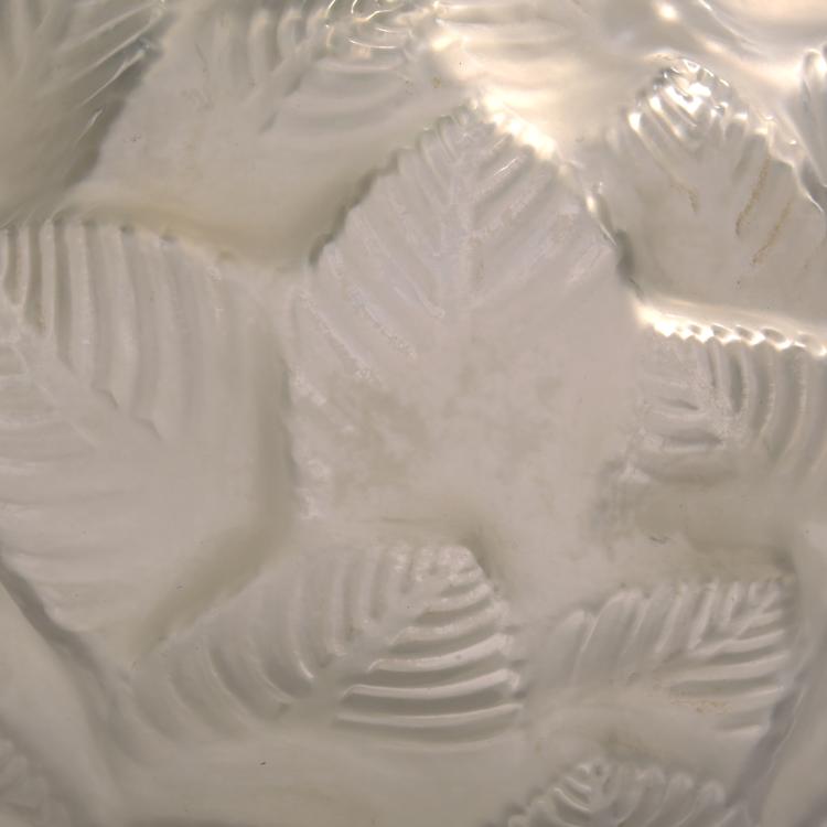 Bild 1 zu Objekt, Vase 'Ormeaux', 1926, Lalique, Ren&eacute;, Wingen-sur-Moder, 132B 396