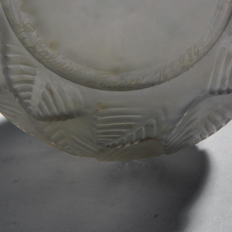 Bild 2 zu Objekt, Vase 'Ormeaux', 1926, Lalique, Ren&eacute;, Wingen-sur-Moder, 132B 396