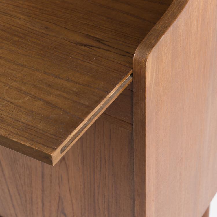 Bild 10 zu Objekt, Secretary / Dressing cabinet, 1950s, BM M&oslash;bler, D&auml;nemark, 133B 372