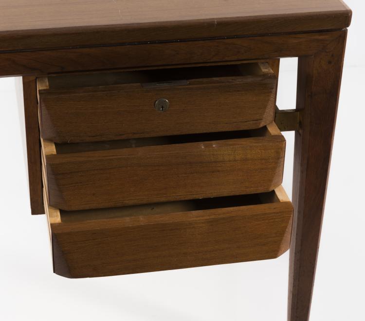 Bild 3 zu Objekt, Small 'BNL' writing desk, 1954, Gio Ponti, Schirolli, Mantua, 133B 359