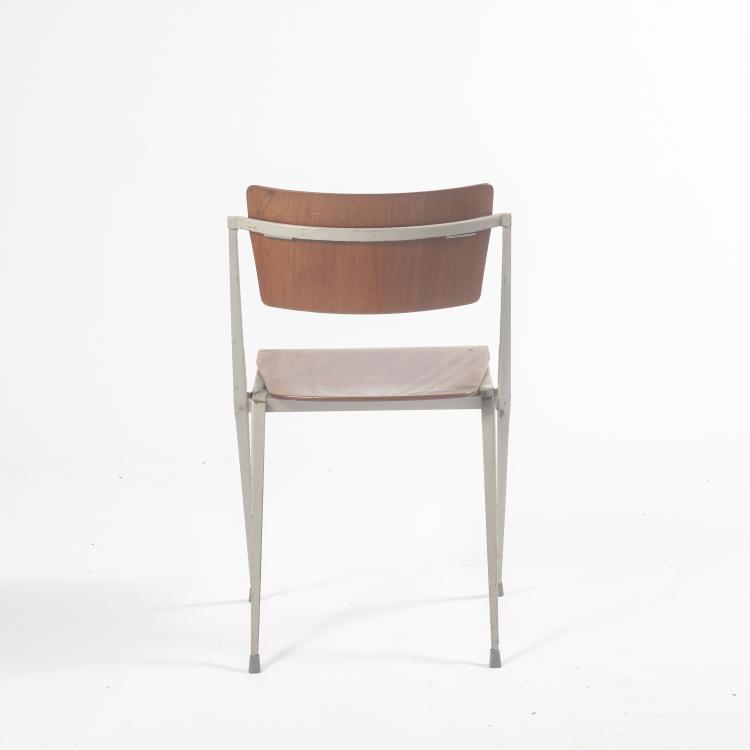 Bild 6 zu Objekt, (Schreib-) Tisch 'Pyramid' mit Stuhl 'Pyramid', 1960 , Wim Rietveld, Ahrend Cirkel, Den Haag, 133B 444