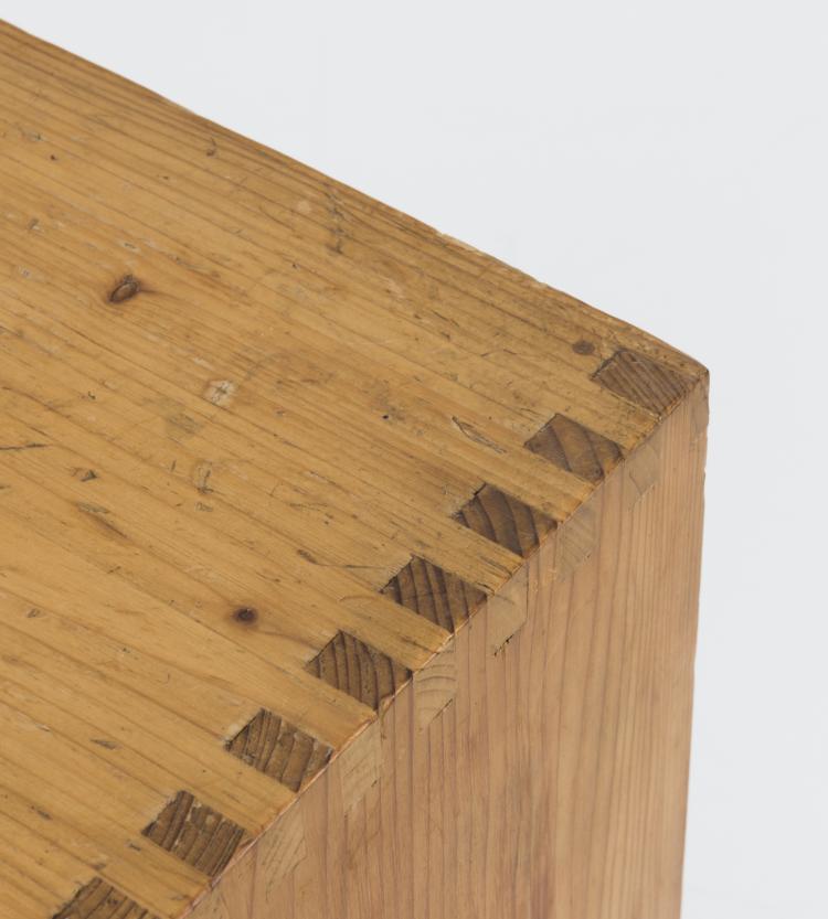 Bild 4 zu Objekt, Ulmer Hocker, Variante mit Fu&szlig;teil, um 1955, Max Bill, Hochschule f&uuml;r Gestaltung (HFG), Ulm, 133A 107