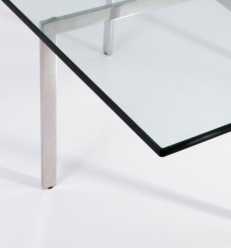 Bild 5 zu Objekt, Two 'Tugendhat' tables, 1929/30, Ludwig Mies van der Rohe, Knoll International, New York, 133A 13