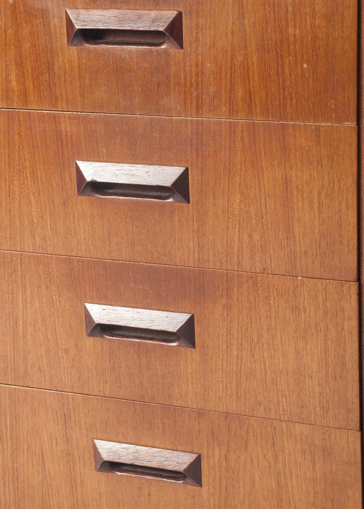 Bild 10 zu Objekt, Zwei Sideboards, 1960er Jahre, Deutsche Werkst&auml;tten, K&ouml;ln, 133A 120