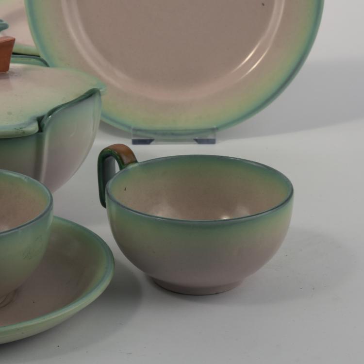 Bild 1 zu Objekt, Teeservice 'Fiuma', um 1928, Schramberger Majolikafabrik, 133A 25