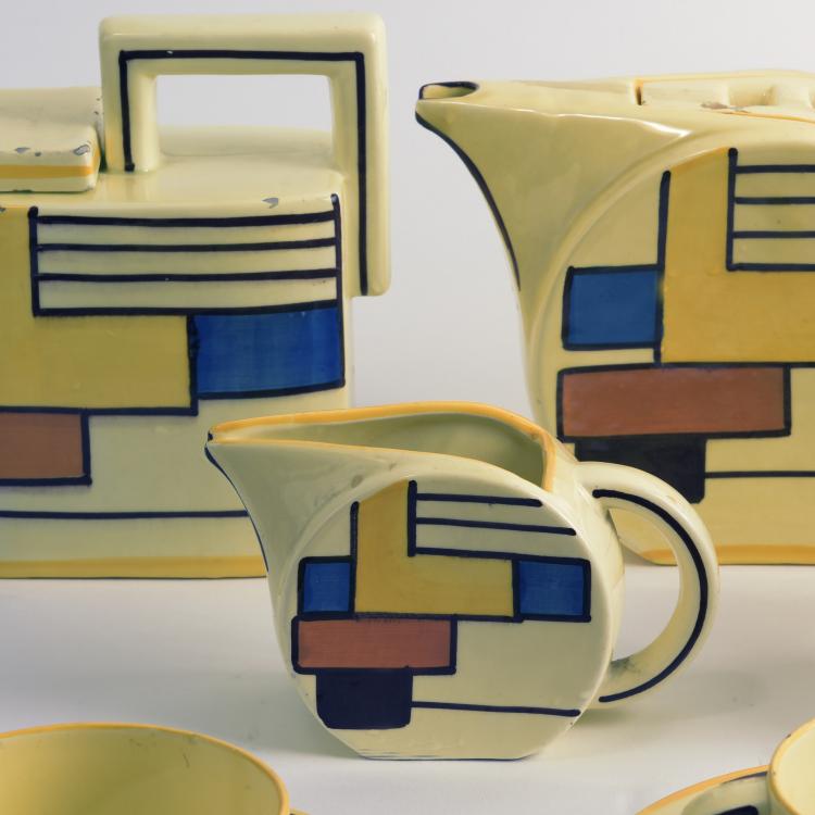 Bild 6 zu Objekt, Kaffee- und Teeservice, um 1928, Schramberg Majolikafabrik, 133A 9