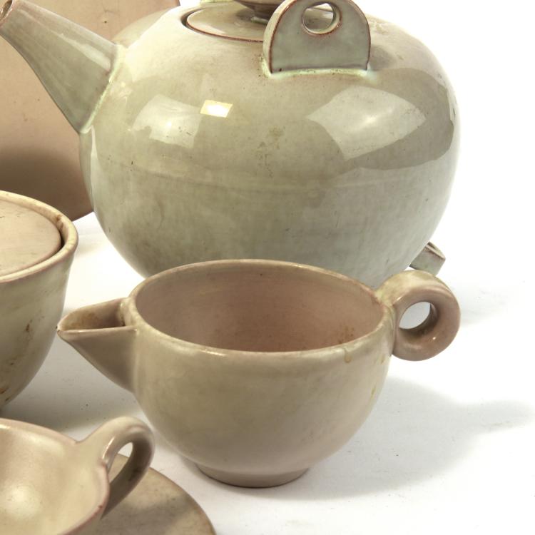 Bild 2 zu Objekt, Teeservice, 1920-25 , Otto Lindig, Karlsruhe, Majolikamanufaktur, 133A 18