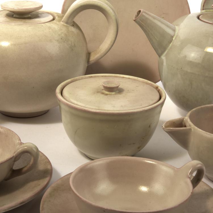 Bild 3 zu Objekt, Teeservice, 1920-25 , Otto Lindig, Karlsruhe, Majolikamanufaktur, 133A 18