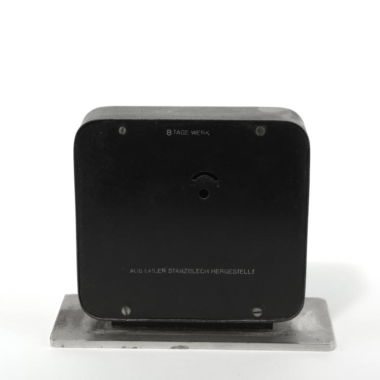 Bild 2 zu Objekt, Table clock, 1929-32, Marianne Brandt, Ruppelwerk, Gotha, 133A 47