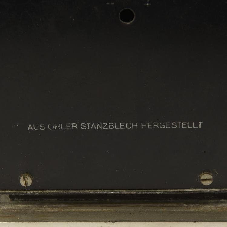 Bild 4 zu Objekt, Table clock, 1929-32, Marianne Brandt, Ruppelwerk, Gotha, 133A 47