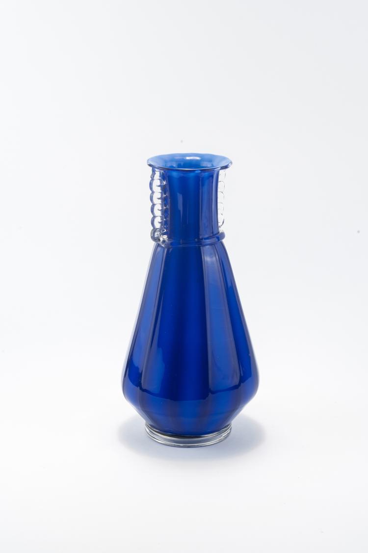 Bild 1 zu Objekt, 'Incamiciato' vase, c1935, Flavio Poli, Seguso Vetri d'Arte, Murano, 134C 679