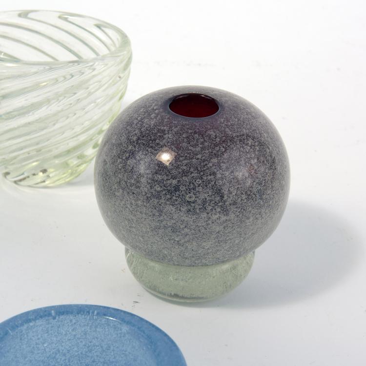 Bild 2 zu Objekt, Ashtray, bowl and two vases, c1935, Carlo Scarpa, Venini & C., Murano, 134C 559