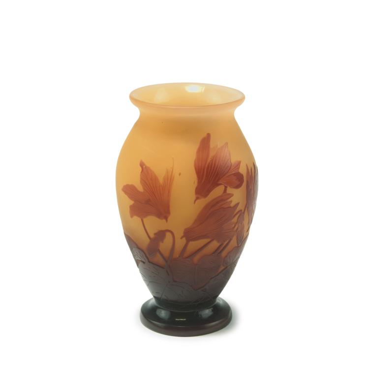 Hauptbild zu Objekt, Vase 'Cyclamens', 1906-14, Gall&eacute;, Emile, Nancy, 135 129