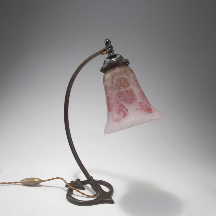 Bild 1 zu Objekt, 'Roses sauvages' table light, 1918-21, Schneider, Epinay-sur-Seine, 135 220