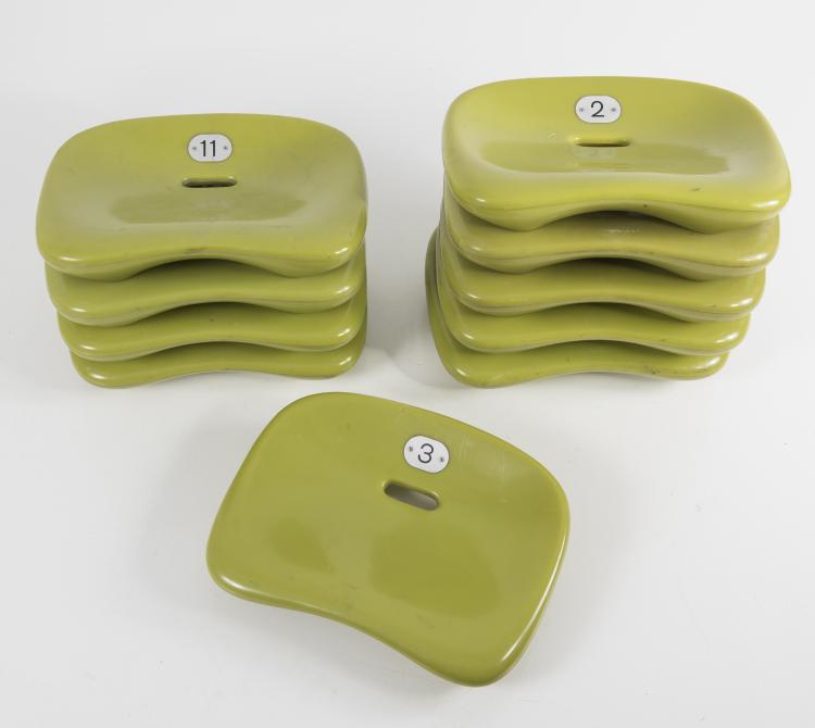 Bild 4 zu Objekt, Zehn Sitzschalen aus dem Olympiastadion M&uuml;nchen, um 1972,  Architektengruppe Olympiapark, WESIFA Stahlrohr GmbH, Bad Oeynhausen, Vlotho, 133A 144