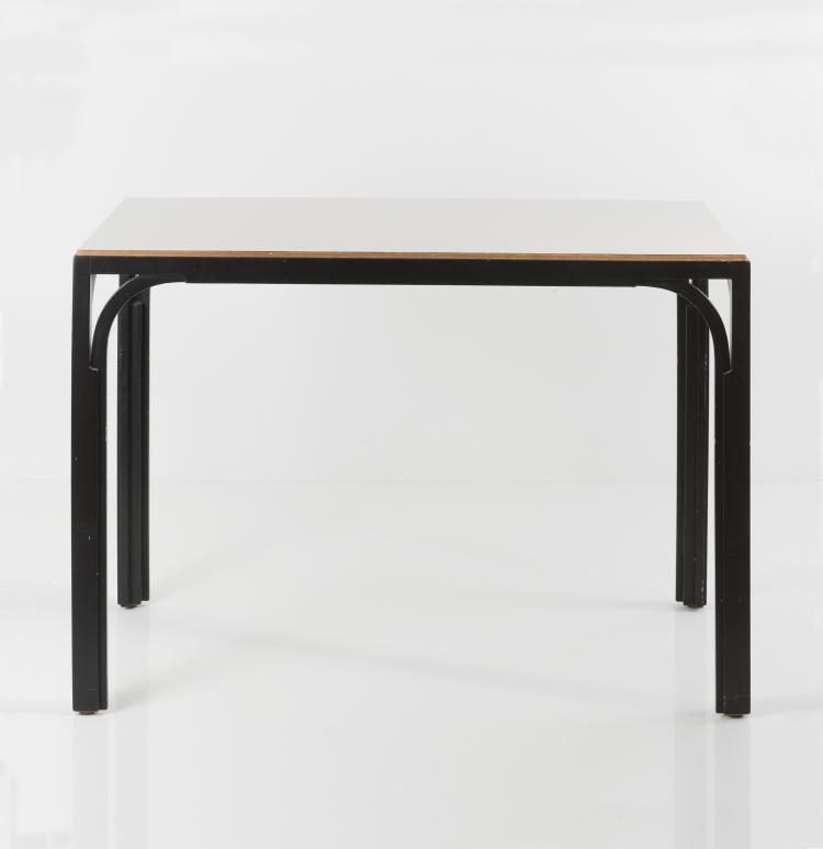 Bild 1 zu Objekt, 'Documenta III' table, 1962/63, Gerd Lange, Thonet, Frankenberg, 133A 130