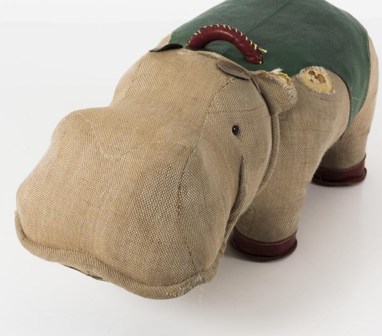 Bild 4 zu Objekt, 'Hippo', 1969, Renate M&uuml;ller, H. Josef Leven KG, Sonneberg, 133A 142