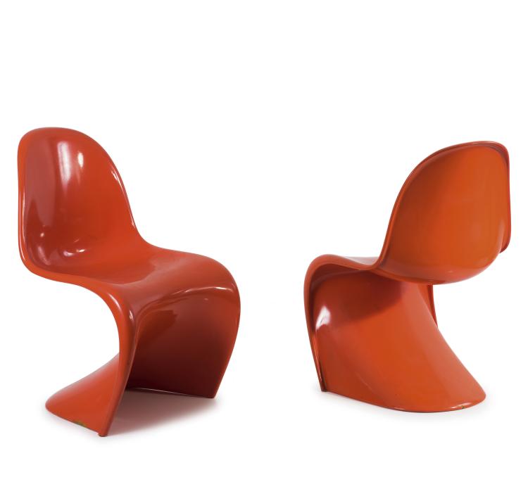 Bild 1 zu Objekt, Two 'Panton' chairs, 1962/67, Verner Panton, Miller, Herman, Zeeland; Fehlbaum Production, Weil am Rhein, 133B 473