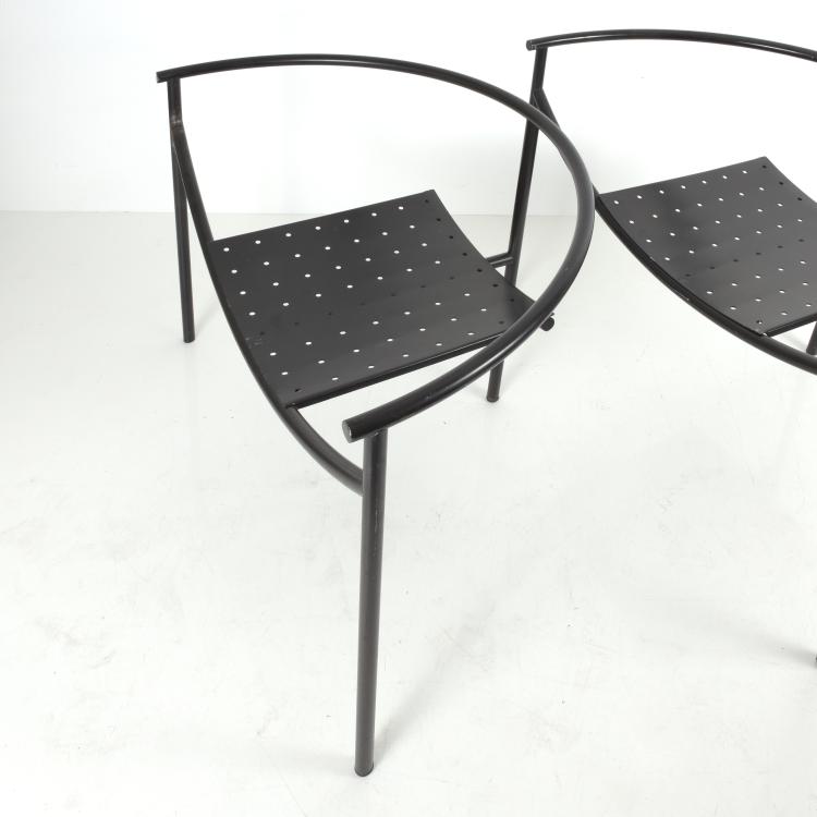 Bild 2 zu Objekt, Two 'Dr. Sonderbar' armchairs, 1983, Philippe Starck, XO, Paris, 133B 618