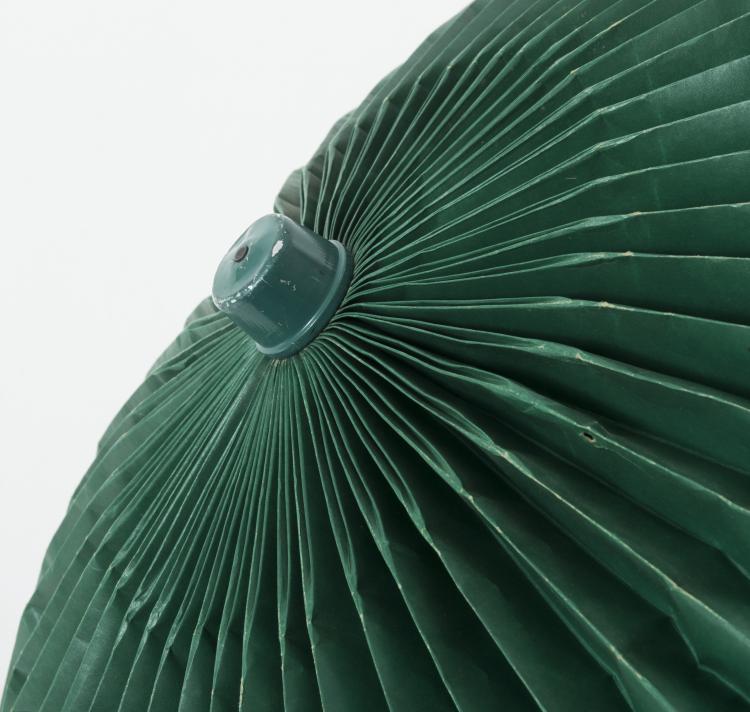 Bild 2 zu Objekt, Papierschirm 'Rainbelle', 1948, Ferdinand Kramer, Folding Products Manufacture Co., Long Island/NY, 133A 126
