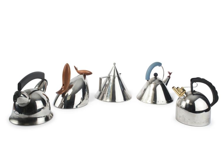 Bild 1 zu Objekt, Four water kettles, 1980s, Richard Sapper, Alessi s.p.A., Crusinallo, 133B 256
