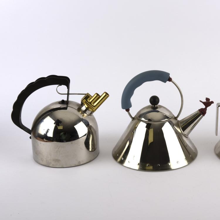Bild 4 zu Objekt, Four water kettles, 1980s, Richard Sapper, Alessi s.p.A., Crusinallo, 133B 256