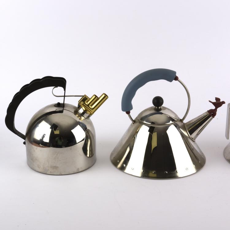 Bild 5 zu Objekt, Four water kettles, 1980s, Richard Sapper, Alessi s.p.A., Crusinallo, 133B 256