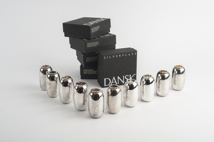 Bild 2 zu Objekt, Ten 'Buffalo' candlesticks in five boxes, 1960s , Gunnar Cyr&eacute;n, Dansk Designs, Japan, 133B 243