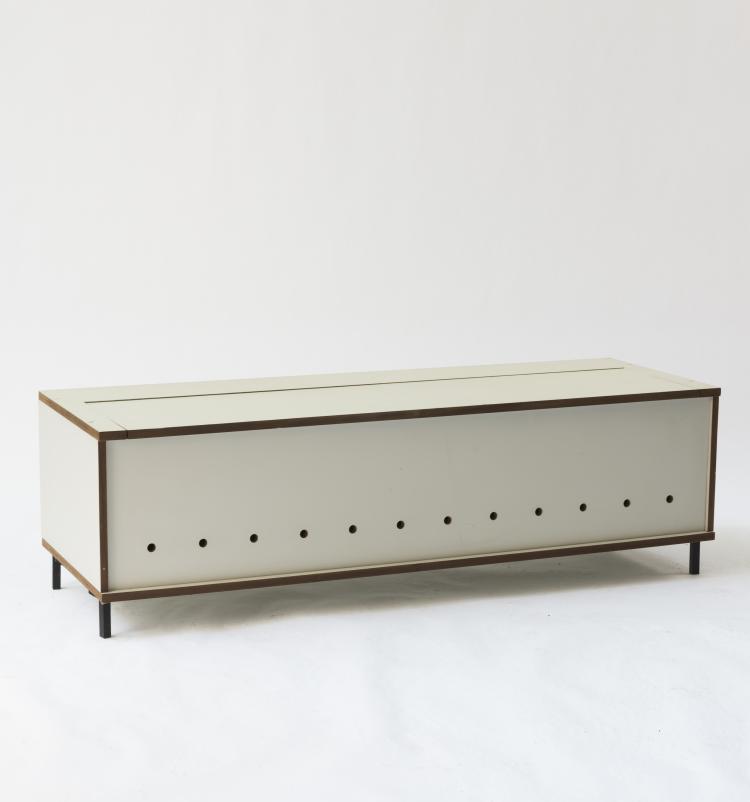 Hauptbild zu Objekt, '125' linen chest, 1950/56, Hans Gugelot, Bofinger, Wilhelm, Ilsfeld, 133A 76