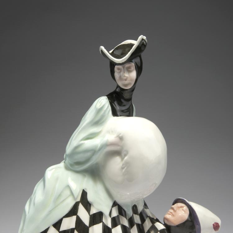 Bild 1 zu Objekt, 'Masquerade' (Lo Hesse and Joachim von Seewitz), c1919, Josef Kostial, Goldscheider, Wien, 135 564