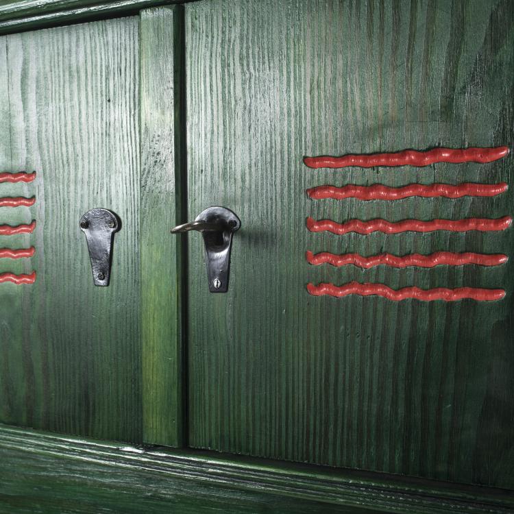 Bild 3 zu Objekt, Wardrobe for the sanatorium at Wyk/F&ouml;hr, c1899, August Endell, Dresdner Werkst&auml;tten f&uuml;r Handwerkskunst, Hellerau, 136A 1