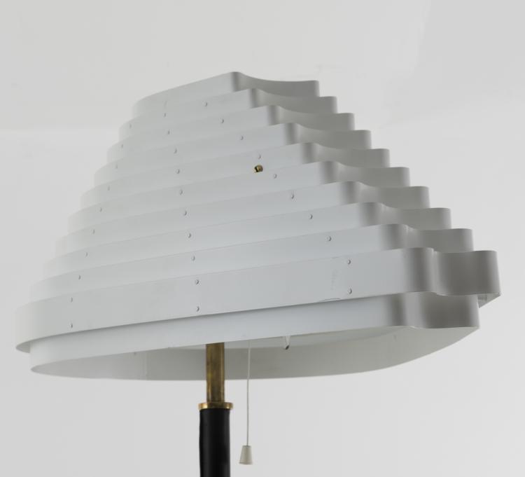 Bild 2 zu Objekt, Stehleuchte 'A 805', 1954, Alvar Aalto, Valaistusty&ouml; Ky, Helsinki, 134B 355