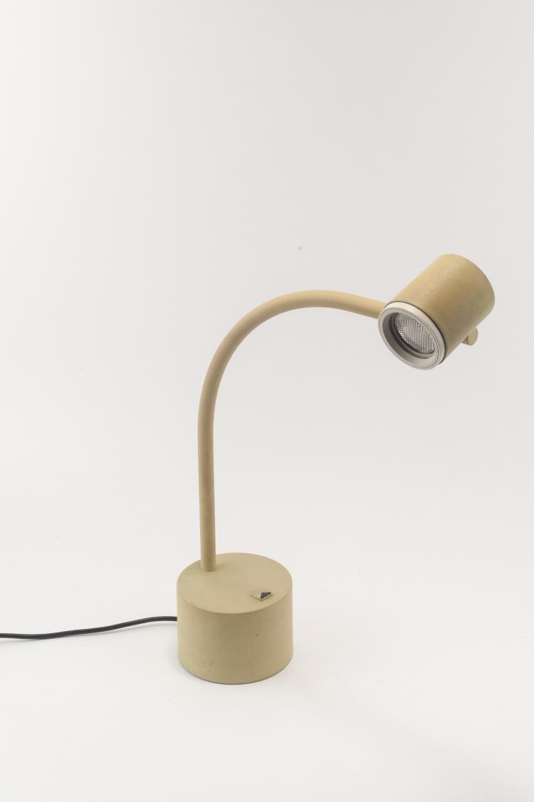 Bild 1 zu Objekt, Tischleuchte 'Halo Click 2', 1988, Ettore Sottsass, Philips, Eindhoven, 134A 249