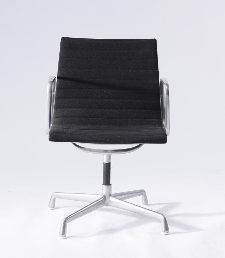 Bild 1 zu Objekt, Armlehnstuhl 'Aluminium Group', 1958, Vitra, Weil am Rhein, 134D 903