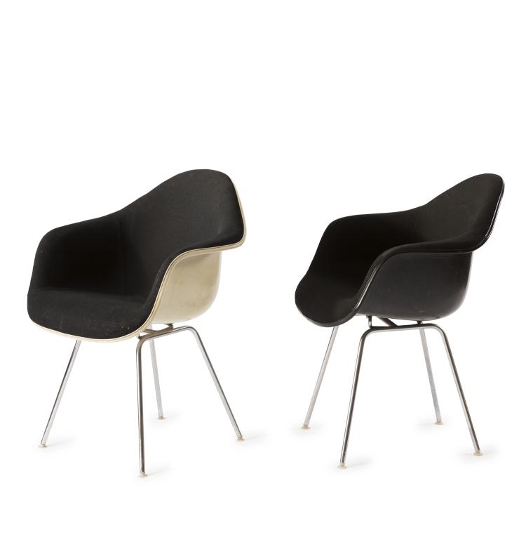 Hauptbild zu Objekt, Zwei 'Plastic Armchairs' auf 'H-base', 1950-53, Vitra, Weil am Rhein; Miller, Herman, Zeeland, 134D 875