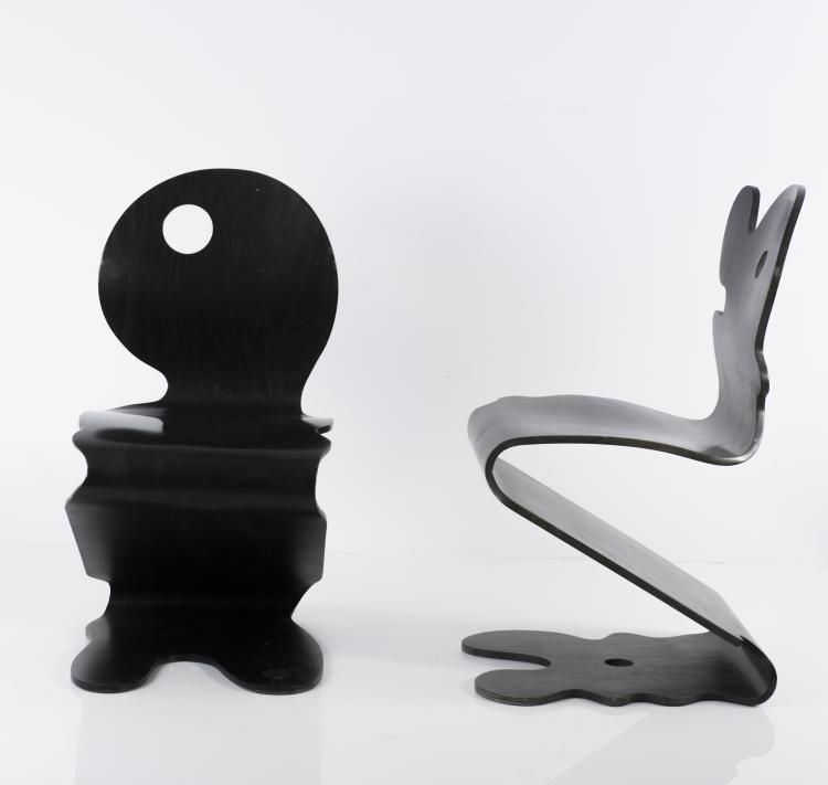 Bild 1 zu Objekt, Zwei St&uuml;hle 'Pantonic', 1992, Verner Panton, Hag, Norwegen, 134D 921