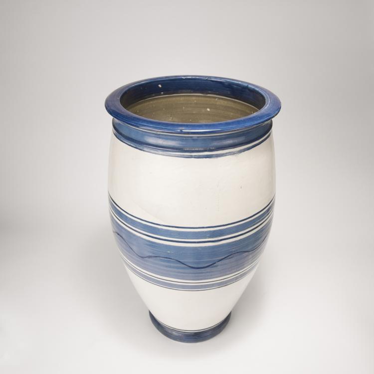 Bild 1 zu Objekt, Tall vase, 1920s, K&auml;hler, Herman August, Naestved, 134D 774