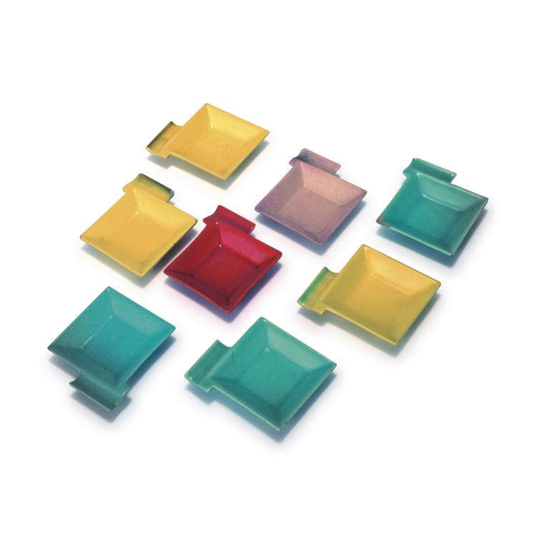 Hauptbild zu Objekt, Acht Aschenbecher, um 1930, Margarete Heymann-Loebenstein, Hael-Werkst&auml;tten, Marwitz, 134D 819