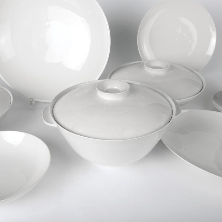 Bild 4 zu Objekt, 29 Teile Speiseservice 'Urbino', 1931, Trude Petri, Berlin, KPM, 134D 853