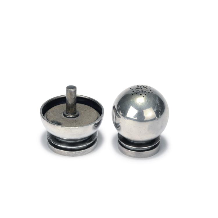 Hauptbild zu Objekt, Salz- und Pfeffergef&auml;&szlig;e, 1930er Jahre, Jensen, Georg, Kopenhagen, 134D 842